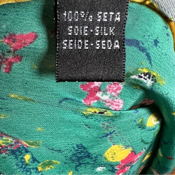 Gustav Klimt The Kiss 100% Silk Scarf Artsy Career Wearable Art Gift 33" Square - Picture 5 of 8